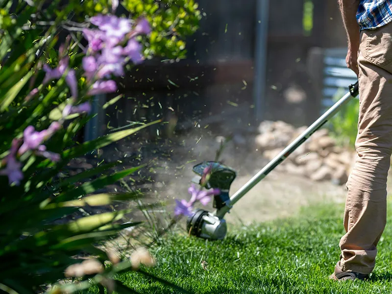 Mowing and edging service is offered by City Side Landscaping, a landscaping company serving Greensboro, NC and the Piedmont Triad area.